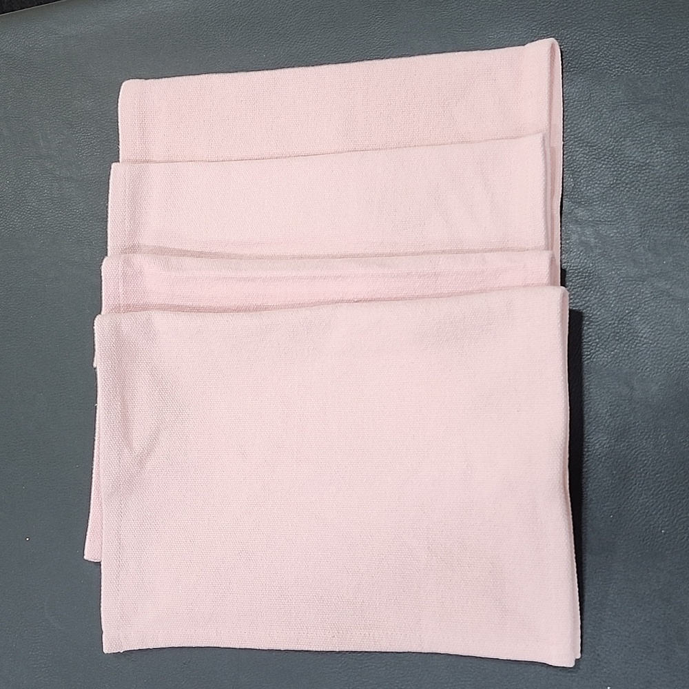 PINK CLOTH TABLE PLACEMATS SET